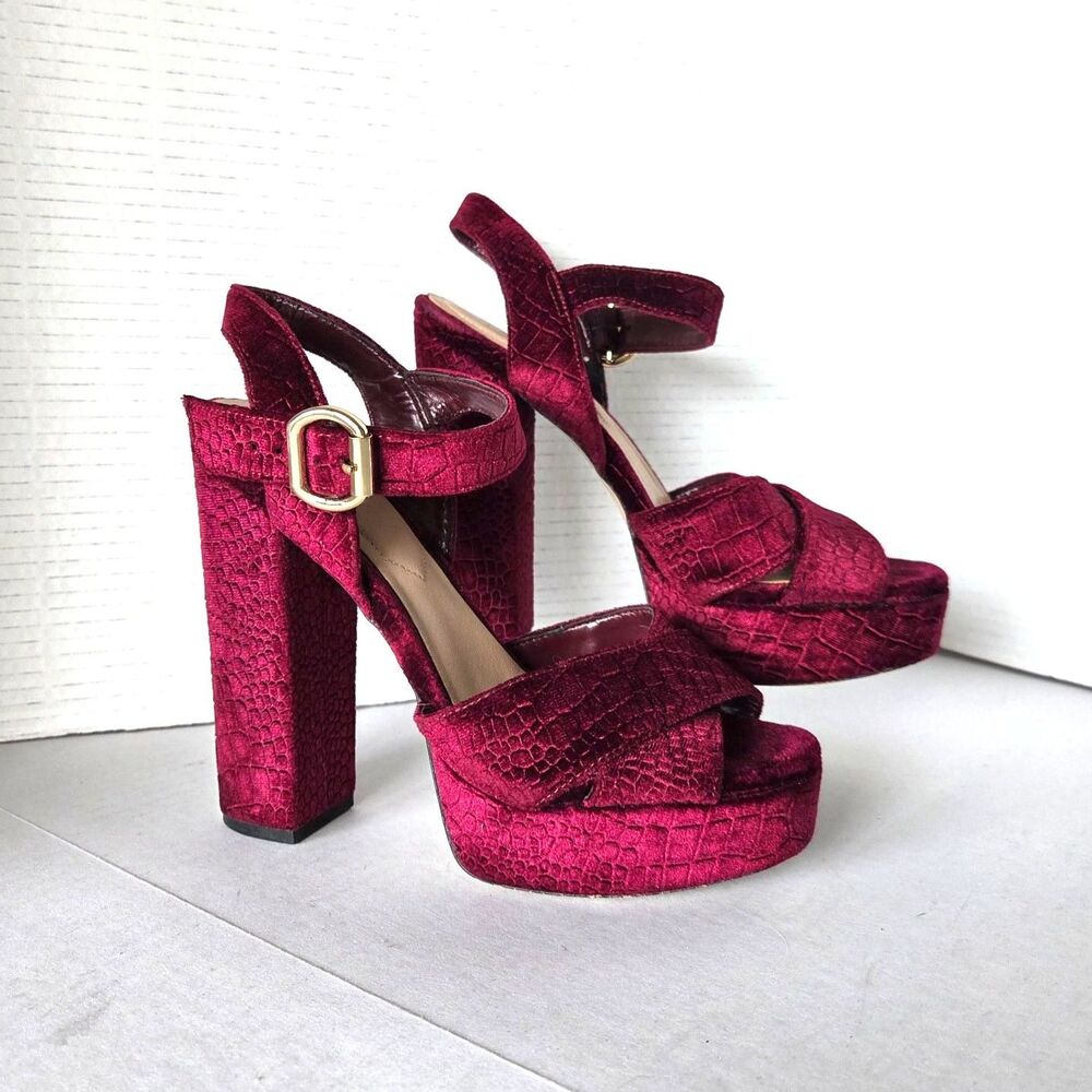 ALDO Croc Velvet Platform Sandals Heels Burgundy Wine 7.5 EUC Y2K Glam Holiday